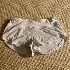White lululemon shorts